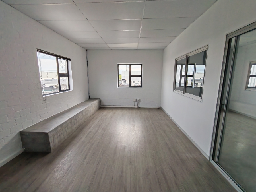 To Let Commercial Property for Rent in Firgrove Western Cape